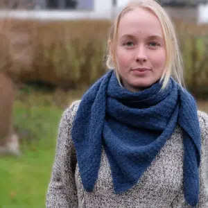 Svendborgsund Tørklæde - ultra let og blødt strikket i Kashmir Lux