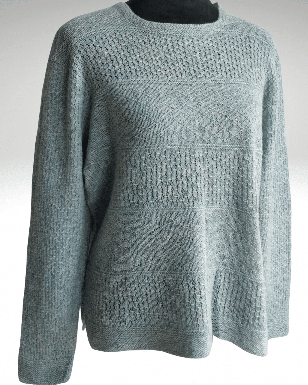 Mønsterbluse - Garnfryd Design af Made by Annie. Strikket i Merino Lammeuld